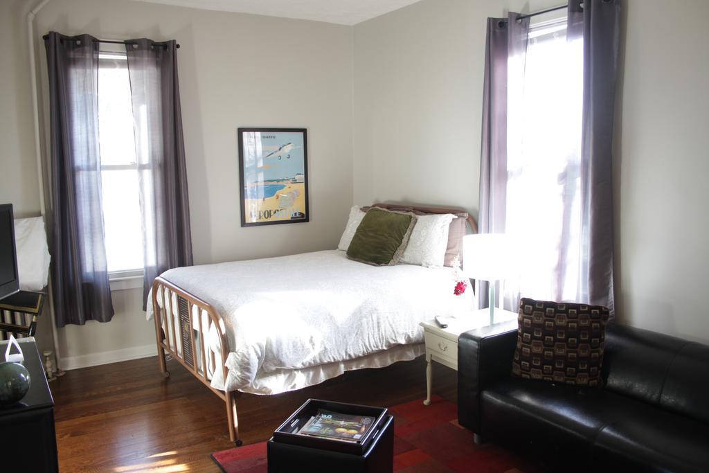Modern Homestead Guest House Reedsville Oda fotoğraf