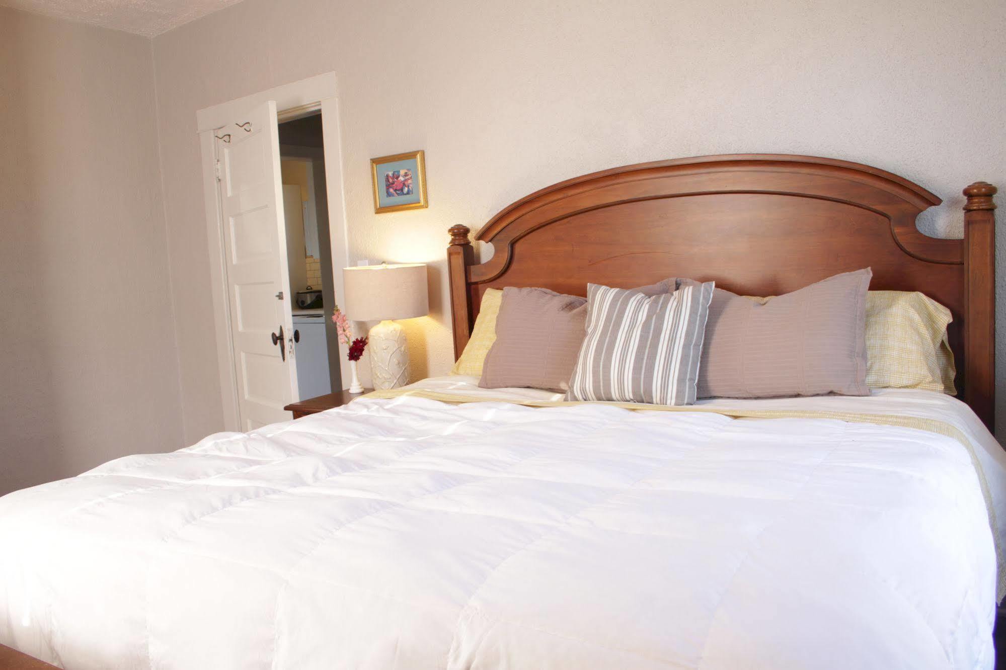 Modern Homestead Guest House Reedsville Dış mekan fotoğraf